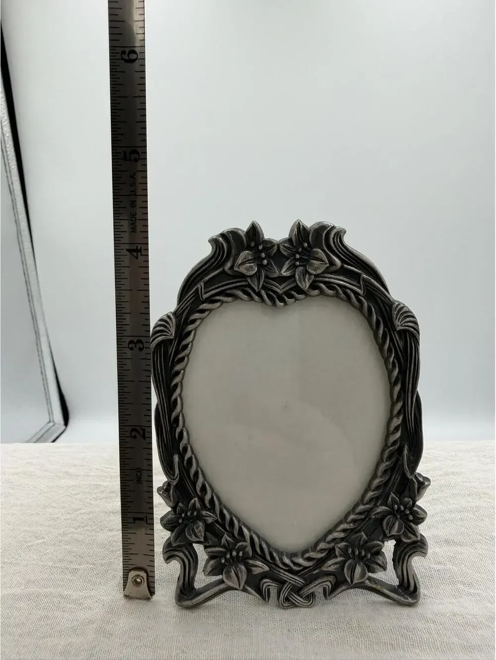 Vintage Burnes Pewter Floral Picture Frame Heart